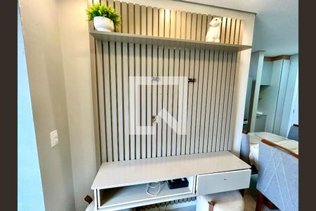 Apartamento à venda com 2 quartos, 56m² em Vila Itapegica, Guarulhos