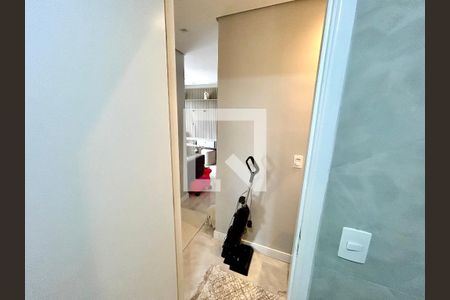Banheiro 1 de apartamento à venda com 2 quartos, 56m² em Vila Itapegica, Guarulhos
