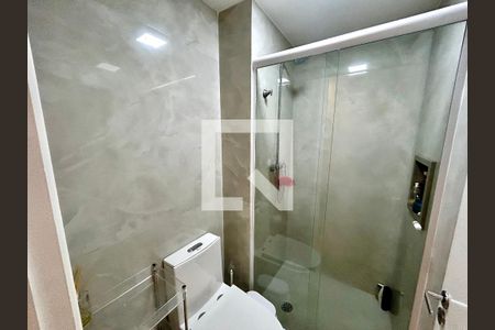 Banheiro 1 de apartamento à venda com 2 quartos, 56m² em Vila Itapegica, Guarulhos