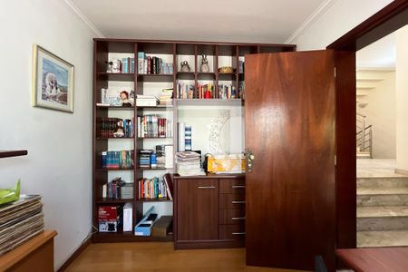 Escritório de casa à venda com 4 quartos, 420m² em City América, São Paulo