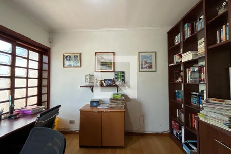 Escritório de casa à venda com 4 quartos, 420m² em City América, São Paulo