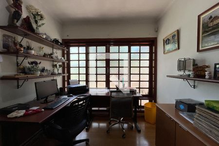 Escritório de casa à venda com 4 quartos, 420m² em City América, São Paulo