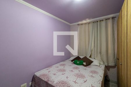 Quarto 1 de apartamento para alugar com 2 quartos, 59m² em Vila Carmosina, São Paulo