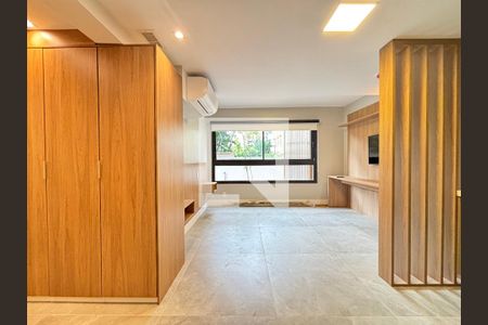 Studio de kitnet/studio para alugar com 1 quarto, 27m² em Indianópolis, São Paulo