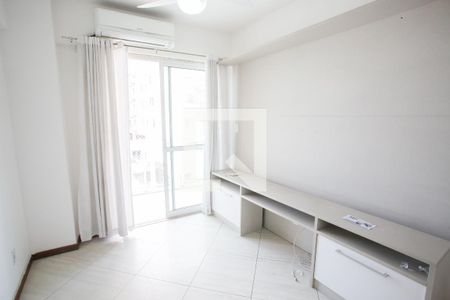 Sala de apartamento à venda com 2 quartos, 61m² em Anil, Rio de Janeiro