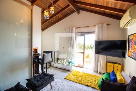 Sala de TV de casa à venda com 3 quartos, 165m² em Espírito Santo, Porto Alegre