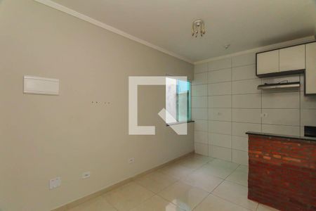 Sala/Cozinha de apartamento para alugar com 2 quartos, 46m² em Jardim Santa Adelia, São Paulo