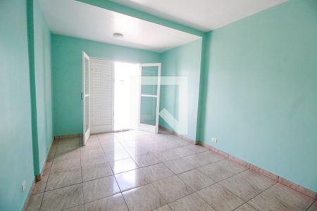 Quarto 1 de casa para alugar com 2 quartos, 123m² em Jardim Guaciara, Taboão da Serra