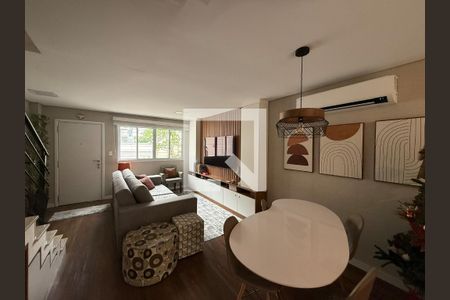 Casa para alugar com 3 quartos, 133m² em Bosque da Saúde, São Paulo