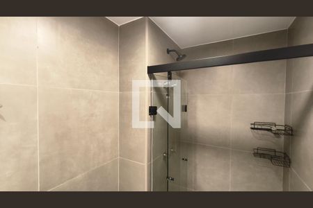 Banheiro de kitnet/studio à venda com 1 quarto, 37m² em Vila Mariana, São Paulo