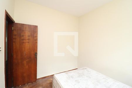 Quarto 2 de casa para alugar com 3 quartos, 310m² em Jardim Carioca, Rio de Janeiro