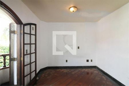 Casa à venda com 5 quartos, 571m² em Jardim Sao Bento, São Paulo