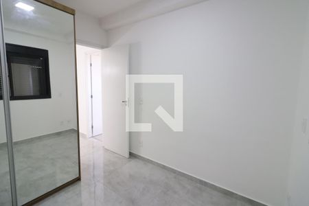 Quarto de apartamento à venda com 1 quarto, 30m² em Km 18, Osasco