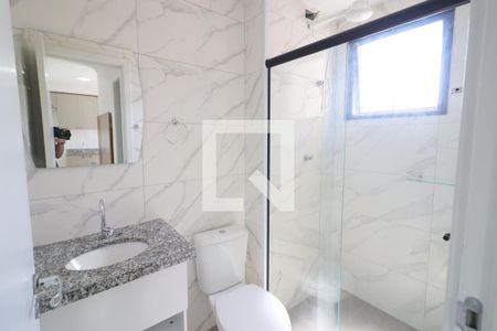 Banheiro de apartamento para alugar com 1 quarto, 30m² em Km 18, Osasco