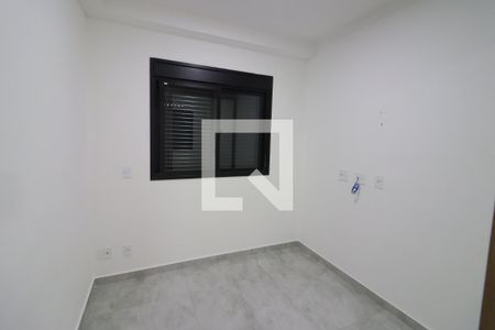 Quarto de apartamento à venda com 1 quarto, 30m² em Km 18, Osasco