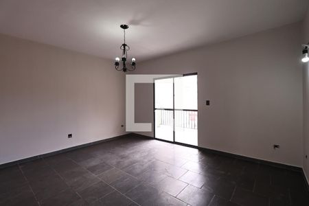 Sala de casa à venda com 3 quartos, 235m² em Parque Gerassi, Santo André