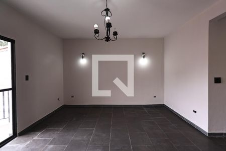 Sala de casa à venda com 3 quartos, 235m² em Parque Gerassi, Santo André