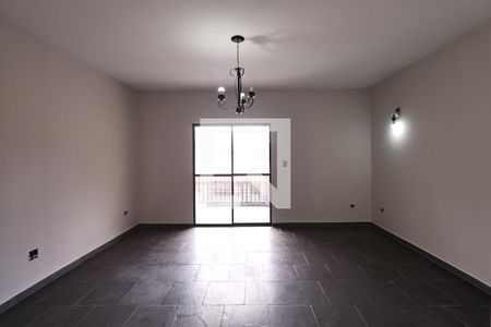 Sala de casa à venda com 3 quartos, 235m² em Parque Gerassi, Santo André