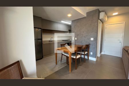 Apartamento para alugar com 2 quartos, 92m² em Cambuí, Campinas