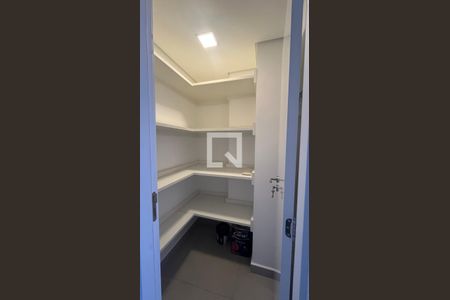 Apartamento para alugar com 2 quartos, 92m² em Cambuí, Campinas