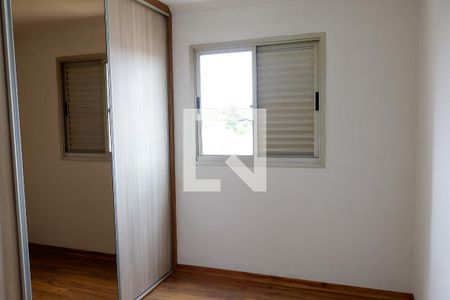 Quarto 1 de apartamento para alugar com 3 quartos, 74m² em Jaguaribe, Osasco