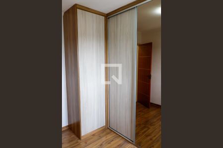 Quarto 1 de apartamento para alugar com 3 quartos, 74m² em Jaguaribe, Osasco