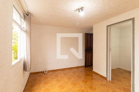 Sala de apartamento para alugar com 2 quartos, 40m² em Capão da Imbuia, Pinhais