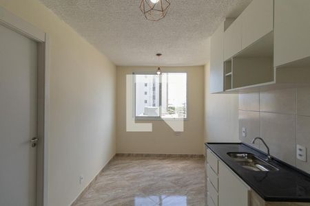 Sala/Cozinha/Área de Serviço de apartamento para alugar com 1 quarto, 24m² em Jardim America da Penha, São Paulo