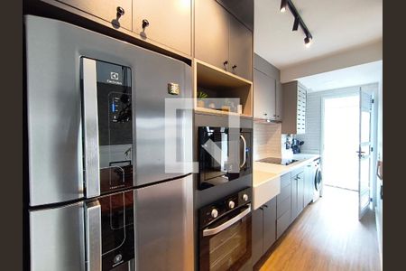 Cozinha e Área de Serviço de apartamento para alugar com 1 quarto, 74m² em Vila Independencia, São Paulo