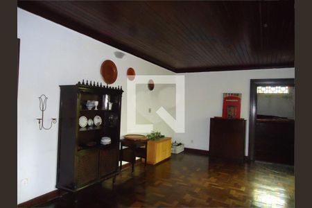 Casa à venda com 3 quartos, 400m² em Lapa, São Paulo