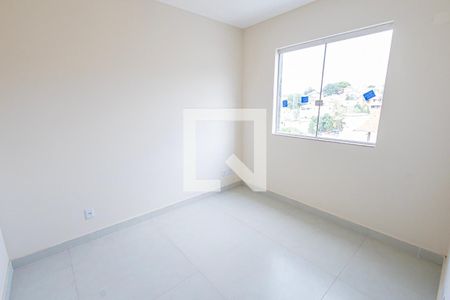 Quarto de apartamento à venda com 3 quartos, 63m² em Glória, Belo Horizonte