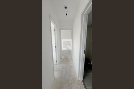 Banheiro Corredor de apartamento à venda com 2 quartos, 46m² em Vila Curuçá, Santo André