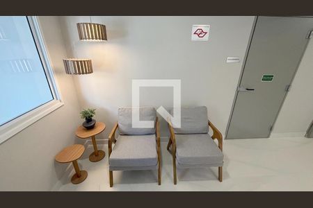 Hall de entrada de apartamento para alugar com 2 quartos, 46m² em Vila Curuçá, Santo André
