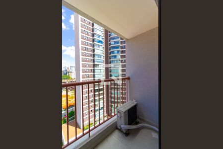 Varanda de kitnet/studio para alugar com 1 quarto, 27m² em Jardim das Acacias, São Paulo