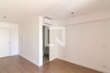 Quarto de kitnet/studio para alugar com 1 quarto, 27m² em Jardim das Acacias, São Paulo