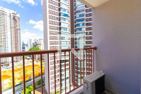 Varanda de kitnet/studio para alugar com 1 quarto, 27m² em Jardim das Acacias, São Paulo