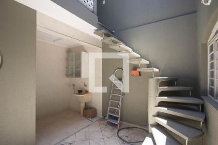 Área de Serviço de casa para alugar com 2 quartos, 180m² em Vila Maria Baixa, São Paulo