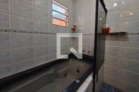 Banheiro Suíte  de casa à venda com 3 quartos, 274m² em Vila Padre Manoel de Nobrega, Campinas
