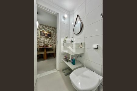 Banheiro de apartamento à venda com 1 quarto, 86m² em Botafogo, Campinas