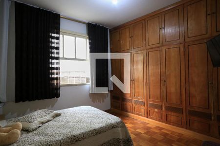 Quarto de apartamento para alugar com 3 quartos, 110m² em Santo Agostinho, Belo Horizonte