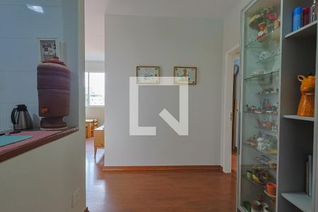 Sala de apartamento à venda com 3 quartos, 97m² em Calafate, Belo Horizonte