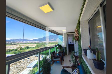 Varanda - Sala de apartamento à venda com 2 quartos, 73m² em Jacarepaguá, Rio de Janeiro