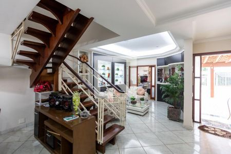 Entrada da Casa de casa para alugar com 4 quartos, 350m² em Parque das Flores, Campinas