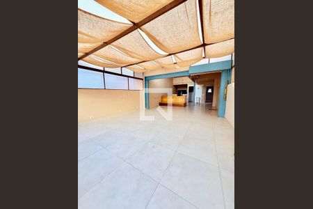 Casa à venda com 5 quartos, 220m² em Vila Nova Conceição, São Paulo