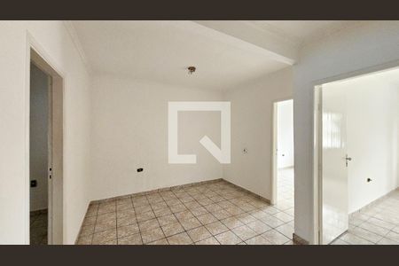 Casa para alugar com 3 quartos, 100m² em Vila Artem, Carapicuíba