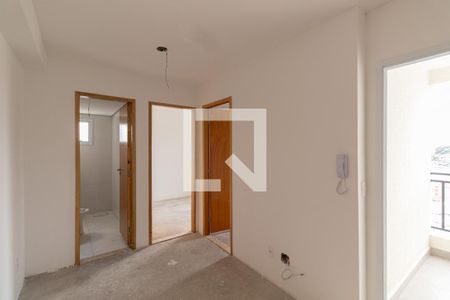 Sala e Cozinha  de apartamento à venda com 2 quartos, 32m² em Vila Guilhermina, São Paulo