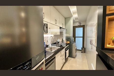 Cozinha de apartamento à venda com 3 quartos, 105m² em Recreio dos Bandeirantes, Rio de Janeiro