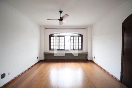 Casa à venda com 3 quartos, 276m² em Jardim Namba, São Paulo