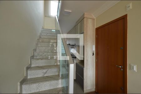 Acesso a Cobertura de apartamento à venda com 3 quartos, 154m² em Cachoeirinha, Belo Horizonte