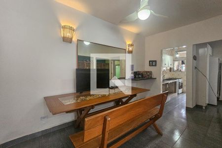Sala de apartamento para alugar com 2 quartos, 55m² em Jardim Vitoria, Guarujá
